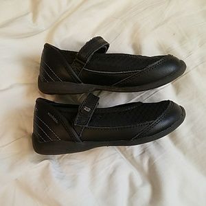 Black stride rite Mary Jane's